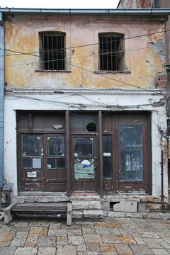 Abandoned store