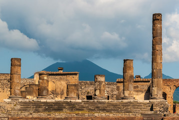 The temple of Jupiter in Pompeii; volcano Vesuvius in the background