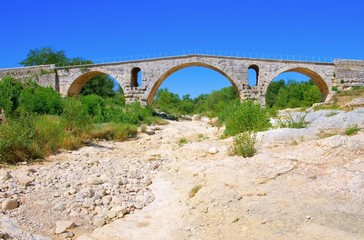 Fototapeta premium Pont Julien 09