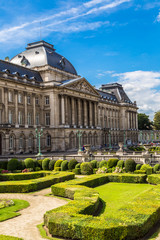 Fototapeta na wymiar The Royal Palace in Brussels