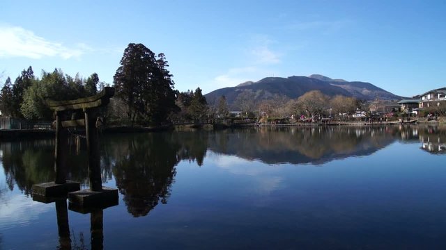 冬の金鱗湖