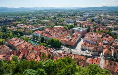 Fototapeta na wymiar Panorama of Ljubljana, Slovenia