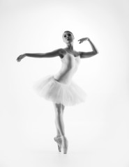 Black and white image of a young beautiful ballet dancer