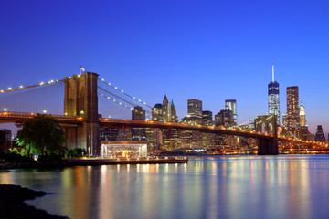 Naklejka na ściany i meble Brooklyn Bridge sunset New York Manhattan