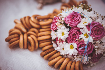 pink and white wedding bouquet
