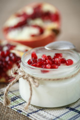pomegranate yogurt