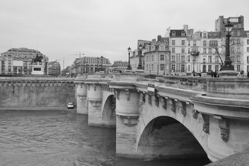 Naklejka premium Bridge Pont Neuf across the Seine