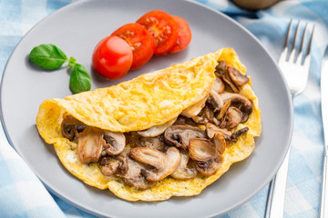 Omelette with mushrooms
