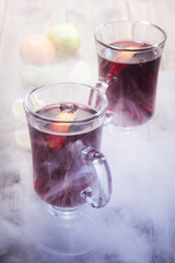 Mulled wine in the glasses