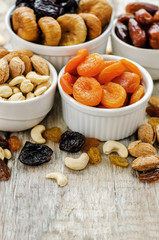 mix of dried fruits and nuts