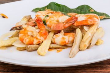 Shrimp and corn salad