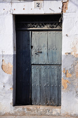 Coria, Cáceres, puerta de una casa típica, madera