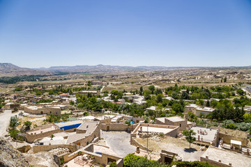 Obraz premium Urgup. Old town in a mountain valley
