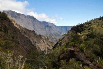 Fototapeta na wymiar Berge auf der Insel Reunion