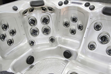 Hydro massage tub