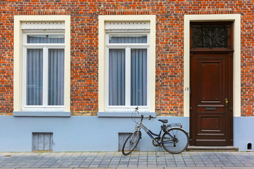 Fototapeta na wymiar Scenic city view of Bruges street with bike