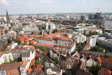 Fototapeta na wymiar View on Hamburg from St. Michael's Church, Hamburg