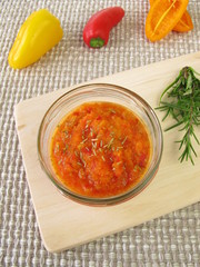 Paprikacreme mit Rosmarin