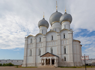 Rostov Kremlin, Assumption Cathedral domes