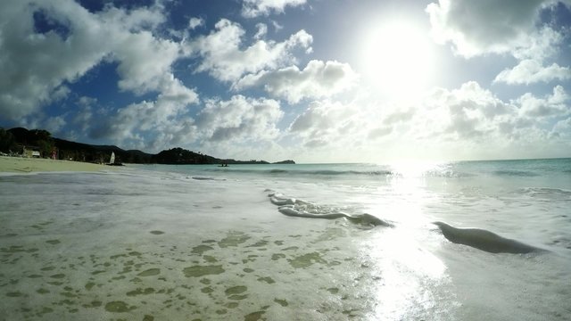 Video eines wundersch&ouml;nen Strands auf Antigua