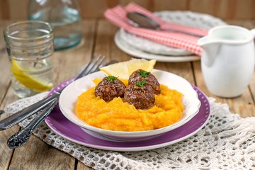 Meatballs with pumpkin puree