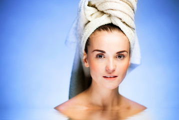 Obraz premium Skin care healthy face, spa woman during bath