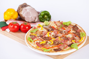 Italian pizza with lettuce beef
