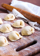 Raw pastry dumplings