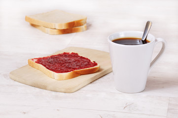 Frühstück Toast und Tasse Kaffee