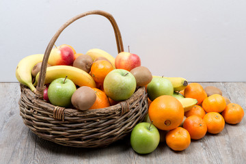 fruit and vegetable basket