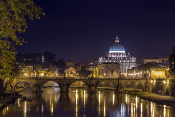 Fototapeta na wymiar Ponte Vittorio Emanuele II, Rome