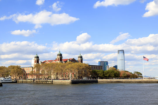 「エリス島」の写真素材 23件の無料イラスト画像 Adobe Stock