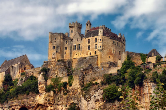 Le château médiéval de Beynac, France