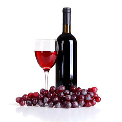 Obraz premium Red wine isolated on white