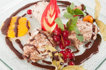 Dessert plate - pudding ice cream