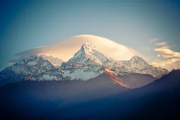Photo sur Plexiglas Himalaya Mont Annapurna au lever du soleil dans la chaîne de l& 39 Himalaya au Népal