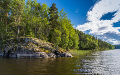 Fototapeta na wymiar The coastline of the Lake Ladoga.
