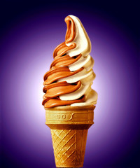 Mixed flavor ice cream cone 4