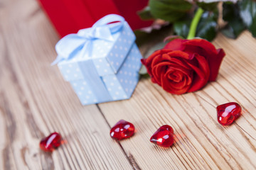 Valentine's Day, the day of lovers! Gifts and passionate red