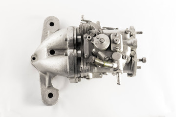 The carburetor of the internal combustion engine of the car