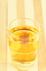 Apple juice in glass.