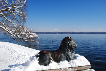 winterlicher Starnberger See  bei Tutzing
