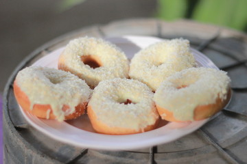 five donut