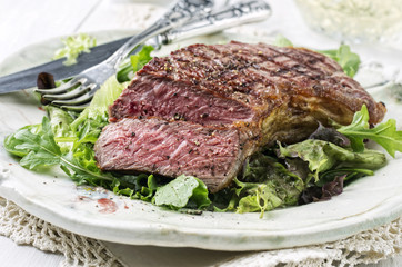 Barbecue Steak with green Salad