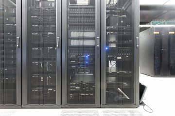 Telecommunication server in data center