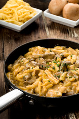 Spätzle mit Champignons