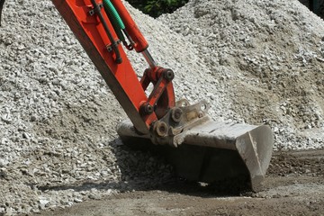 Mini pelleteuse au travail