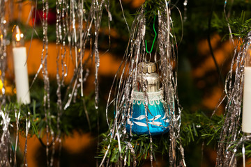 christmas tree - Weihnachtsbaum, Lichterkette, blaue Glocke