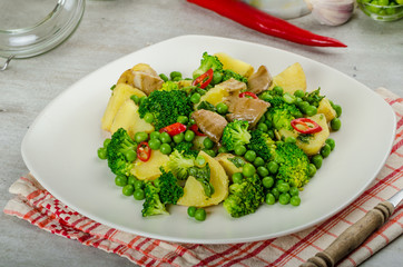 Healthy sping salad with Super Greens