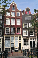 Fototapeta na wymiar Typical houses in Amsterdam